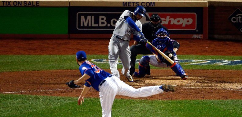 Analitica's tweet photo. #Kansas City y #Mets impusieron #récord de más #extrainnigs en una Serie Mundial. Más aquí > https://t.co/UOGiv7lupX https://t.co/MRaoS8RSJX