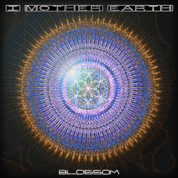 emergepost's tweet photo. @the_edge Thanks Tara for spinning new @IMotherEarth #Blossom #TheDrop102 Please chat with IME about @UnisonFund https://t.co/7ApU6KArnc