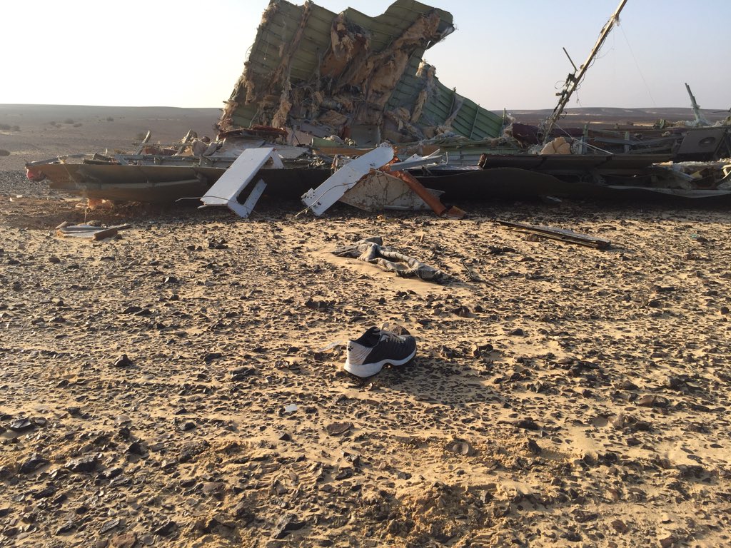 تحطم طائرة روسية تقل 224 راكبا بأجواء سيناء المصريه - صفحة 2 CS0Cf19XAAAaMhd