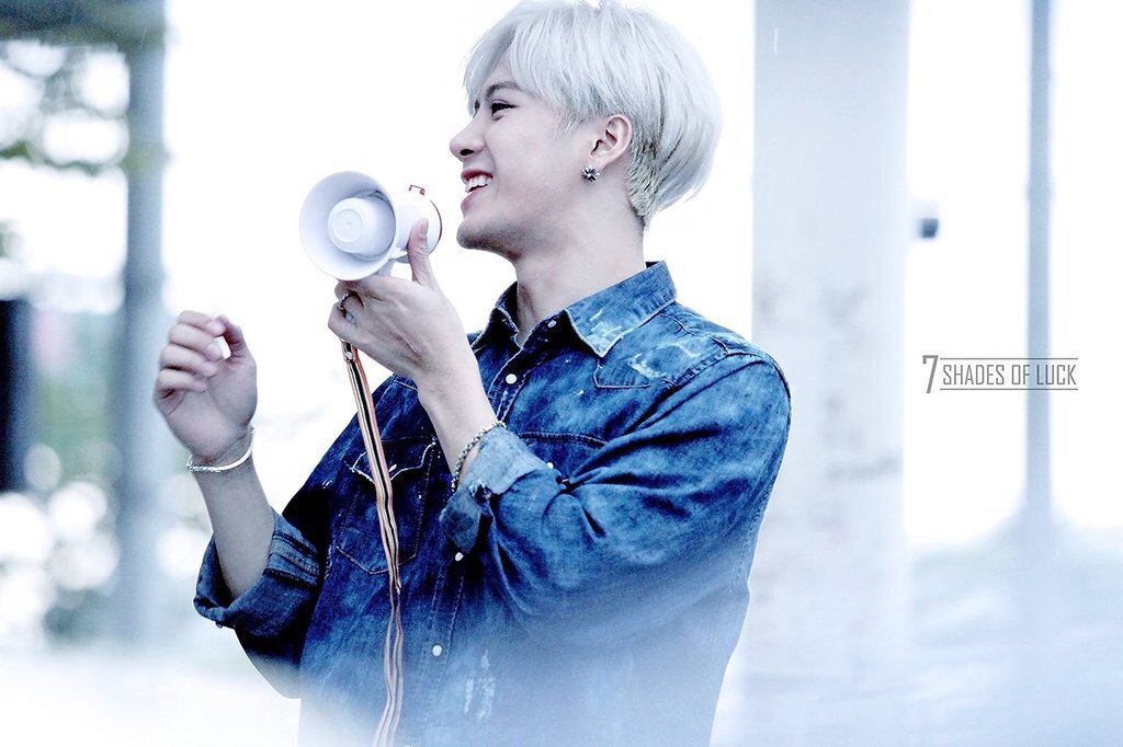 Jackson_Addict's tweet photo. 151010 #Jackson (cr 7shadesofluck) https://t.co/ciaZK2lHI5