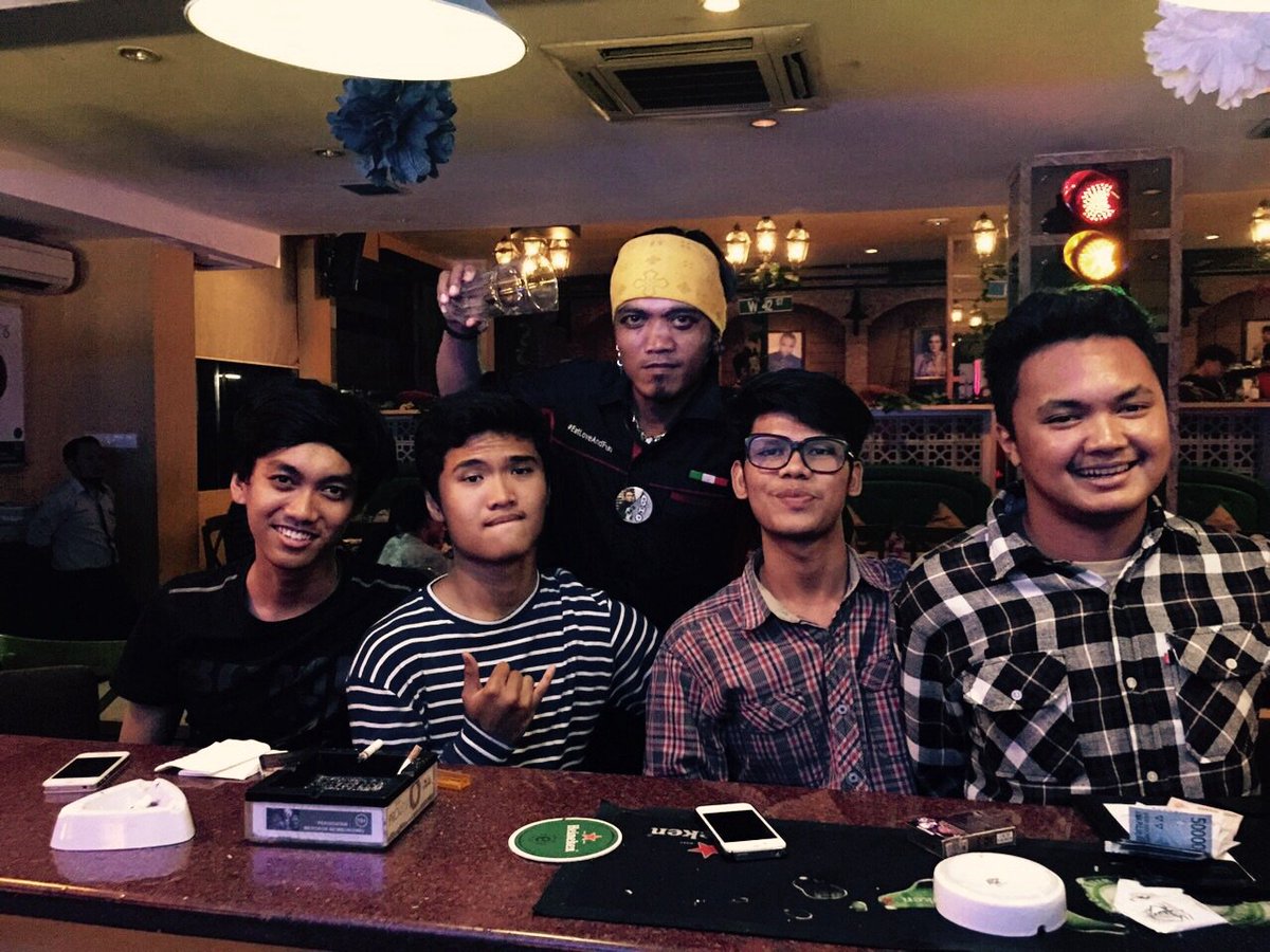 Muhammad Fikri Mahri (@fikri_mahri) on Twitter photo 