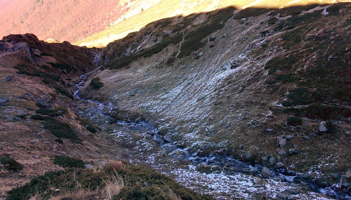 GoldenZambak's tweet photo. #Prevalle #Prevalac #Hiking #Nature II part: https://t.co/o3umi4G4ii