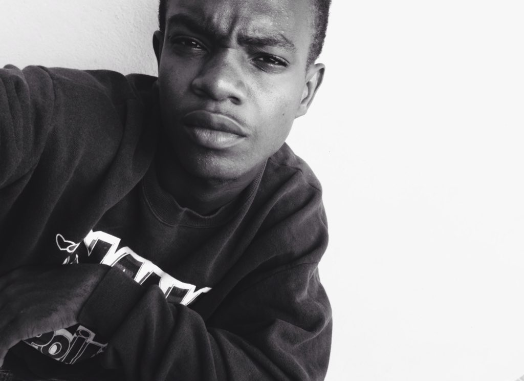 akgdotcom's tweet photo. on fleek ⚡️ #modelsgotjuice https://t.co/hepufED303