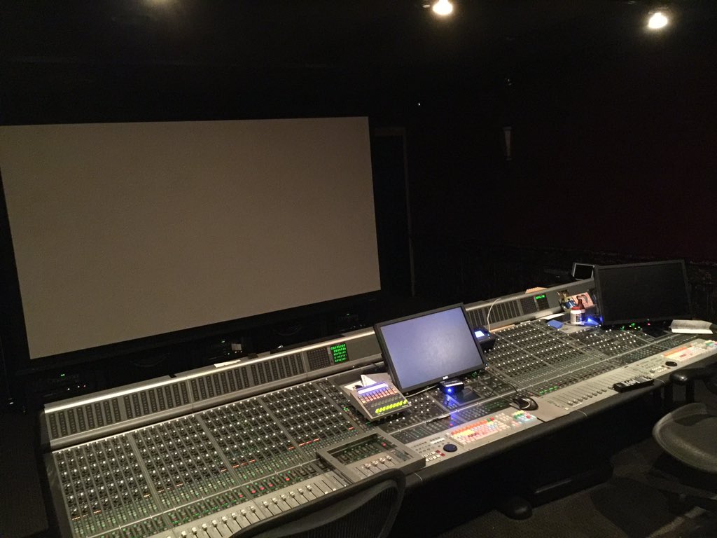 Life Without Color tweet media