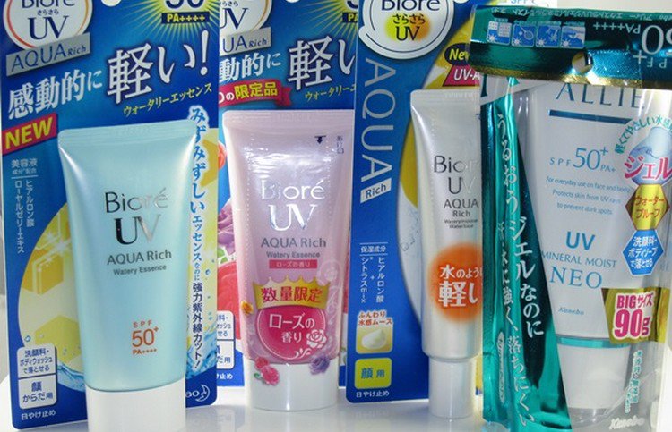 Japan_Info_'s tweet photo. 5 Top Sunscreens to Be Sun Smart All Year ’Round in Japan https://t.co/ZIKq4PFBgL https://t.co/b8GNaRlCbd