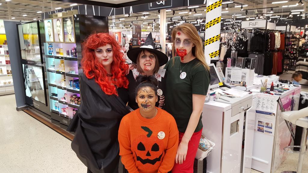 CornsJacqui's tweet photo. We love to dress up at tesco dudley! Had a spooky spectacular Halloween  🎃🎃 @BeautyWrldSkool @gina_pollitt https://t.co/OVKzO0rLKg