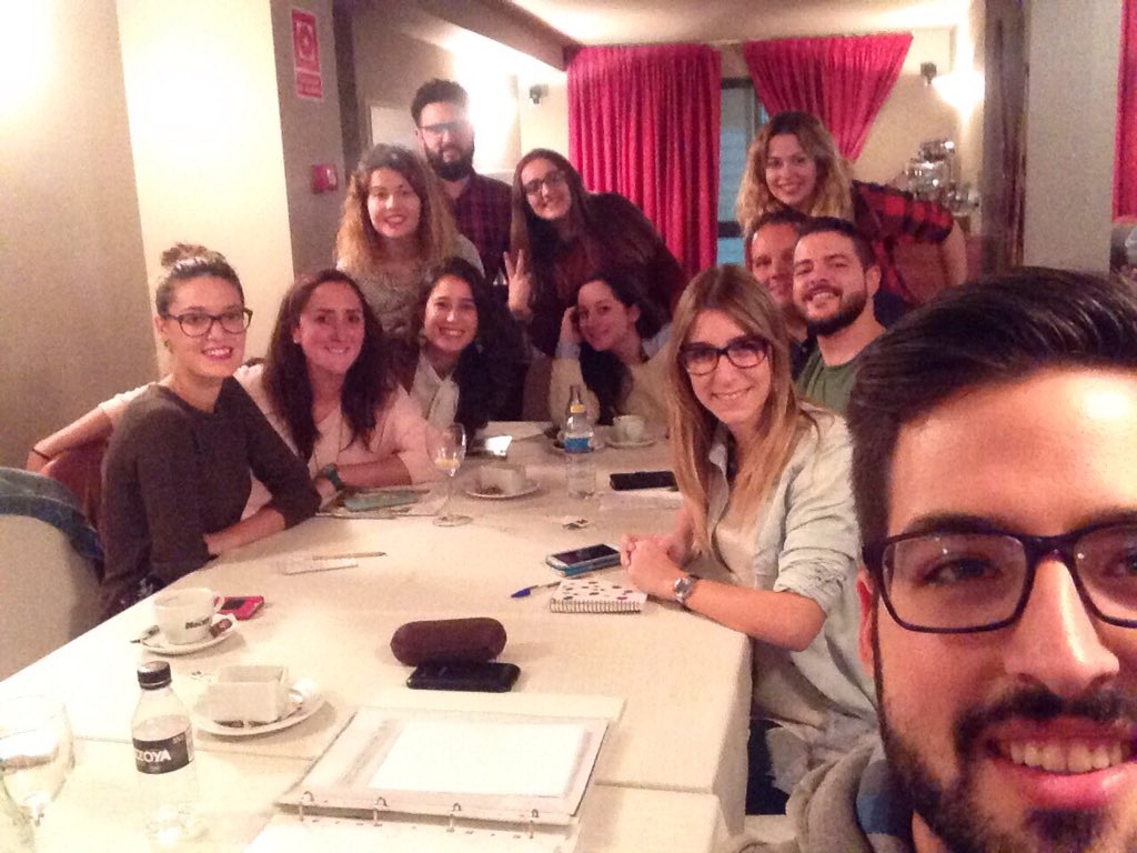 RotaractClubOri's tweet photo. Nuevo #rotaselfie!Muy pronto anunciamos nuevos proyectos... Atent@s! #rotaracteurope #rotaractspain @rotaracteurope https://t.co/XUZXlE0EWC
