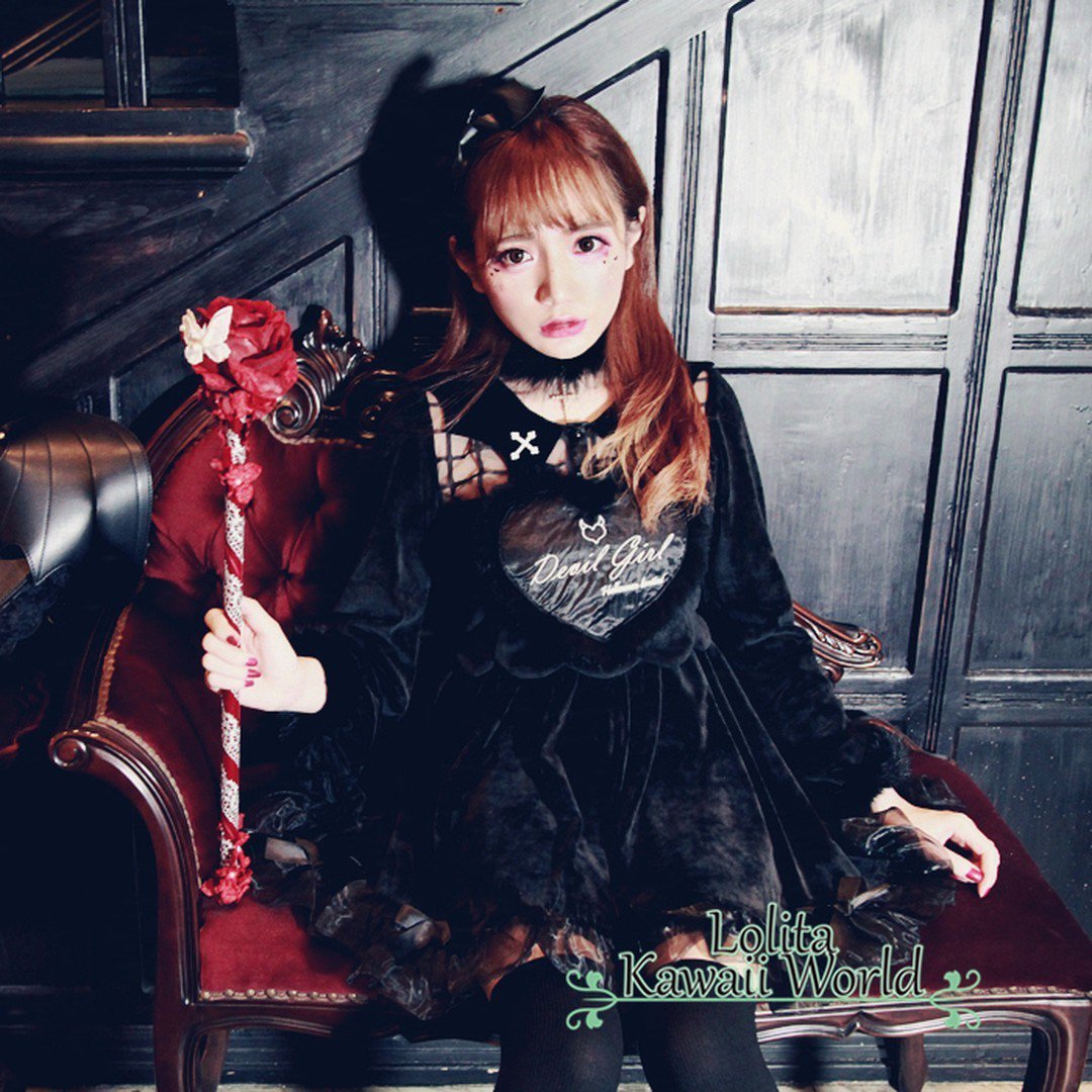 LKawaiishoes's tweet photo. SKU: LK15103005
#lolita_kawaiishoes #Jfashion #omg #dress #cutedress #angeldress #devildress #angel #devil #bobon21 https://t.co/7pfKgDF34n