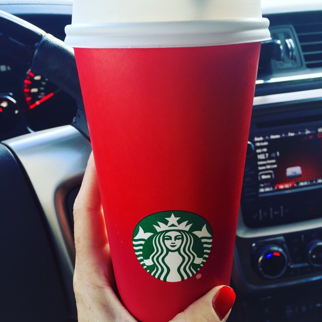 DebbieFontes's tweet photo. Got my first #RedCups from @starbucks. Must be the start of the season. #tistheseason https://t.co/vLA0gM7mhB