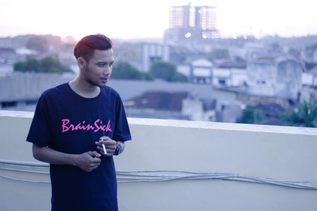 Wearing brainsickapparel "sweet pink" ! Ready M-XL only 115k fellas and more info cek bio
Keep feel like a boss!
