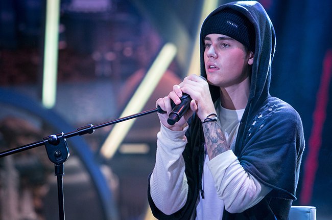 billboard's tweet photo. A new Justin Bieber song #IllShowYou produced by Skrillex arrived overnight: https://t.co/ugWNiWiXWO https://t.co/nXlwtNHbiw