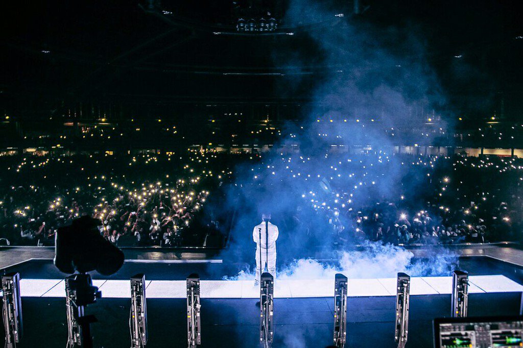 casspernyovest's tweet photo. World class stage!!! World class act!!! World class crowd!!! I come from nothing!!!! Look at God!!! #FillUpTheDome https://t.co/iW29bW4DFV