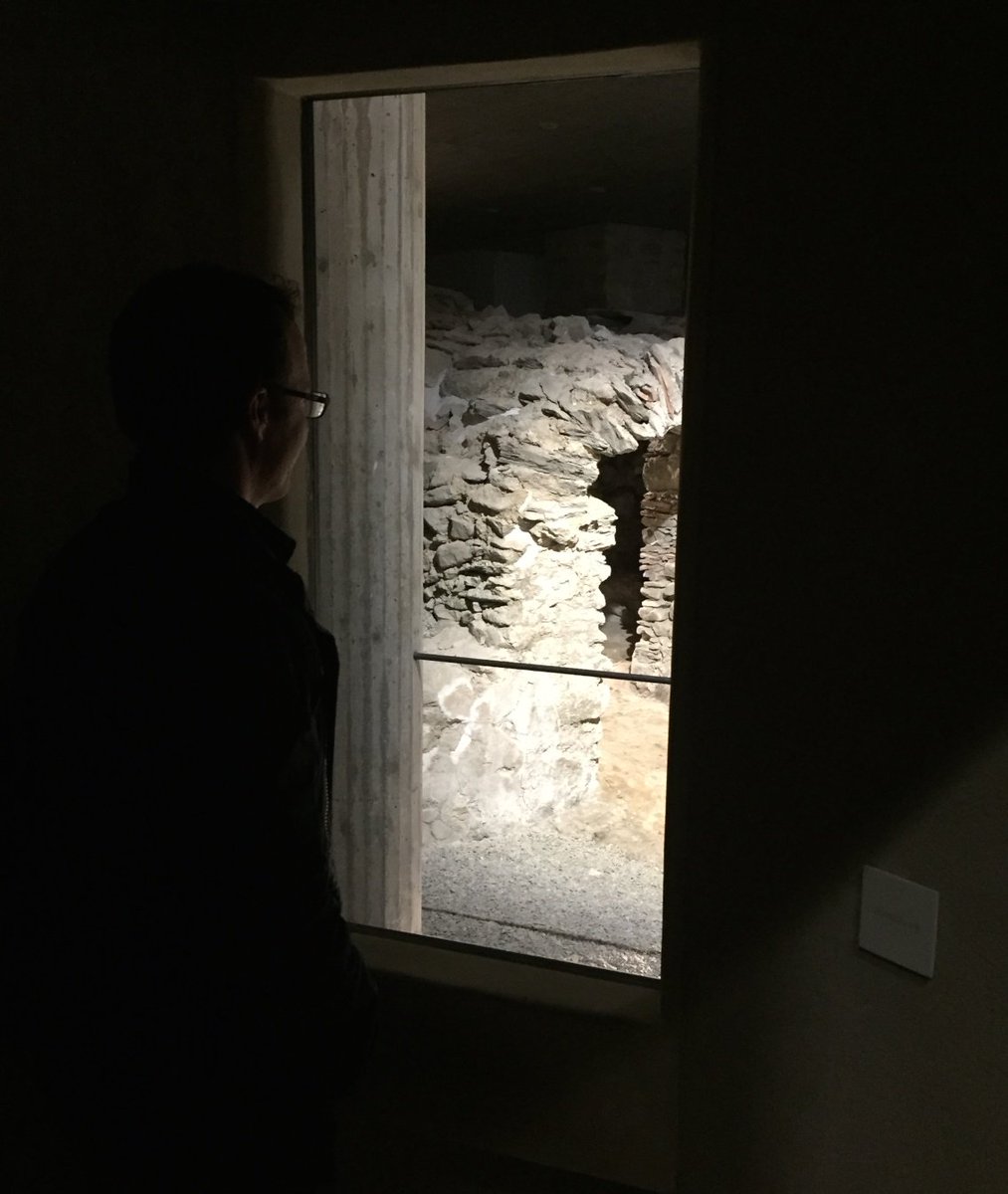 vivadisentis's tweet photo. Neue Einblicke: Im #Kloster #Disentis lässt sich jetzt die #Placidus-#Krypta besuchen. @Graubunden #surselva https://t.co/sQbvRBj96Z