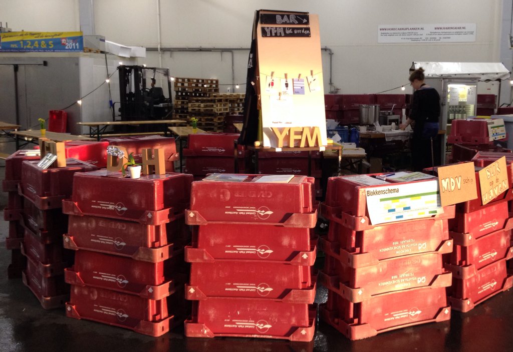 YFM_DH's tweet photo. @YFM_NL bar in visvorm (zonderopzet) @FoodFilmfestiv DANK aan @KadergroepVis &amp; allen die de dag (mee)maakten! #FFVis https://t.co/jEm0fkhSV2