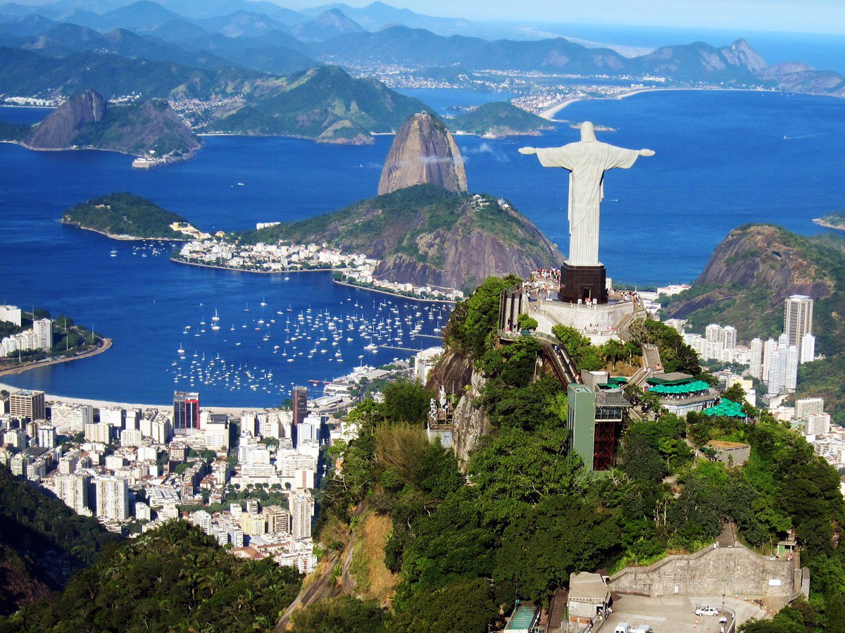 umn_global_stud's tweet photo. Class today,Rio de Janeiro tomorrow #mondaymotivation https://t.co/nEH9l6gPic