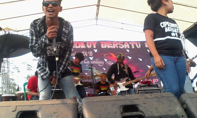 Indra Ibrahim™ (@indrareggea) on Twitter photo 