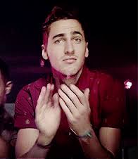  happy birthday 
Kendall I love you Kendall schmidt born in 2 november :\) 
