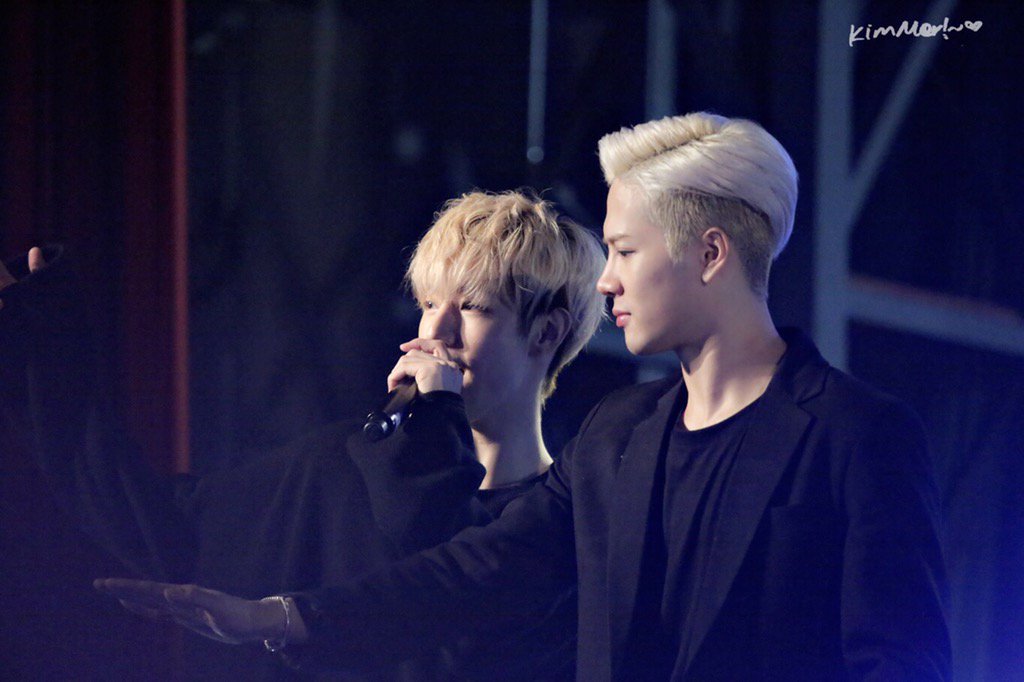Jackson_Addict's tweet photo. 151031 GOT7 Fanmeeting in Guangzhou - #Jackson #Mark (cr _kimmer) https://t.co/xNg6gHjArM