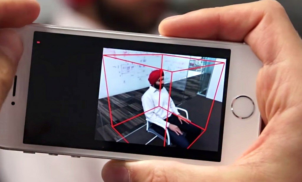 IntelFrance's tweet photo. #MobileFusion transforme la caméra de votre #smartphone en #scanner #3D ! #iQ https://t.co/4ShiT7XNpn https://t.co/cWv4eGNrid