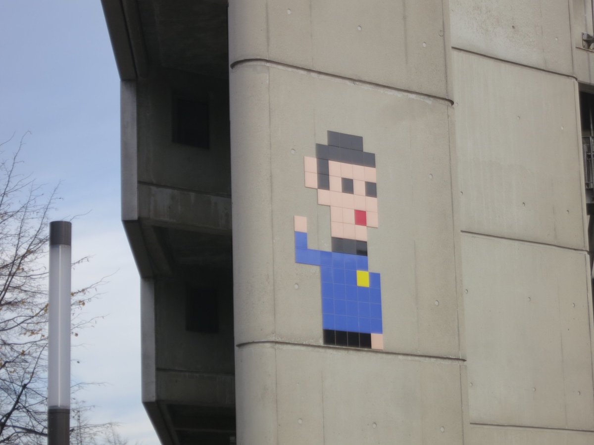 Anoage's tweet photo. @hesconference seems like Invader has passed around the conference area. Maybe time to ask him for a Hackito logo ;) https://t.co/SFHg2rNKlx