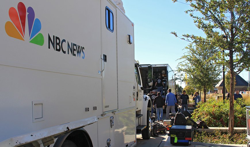 WichitaState's tweet photo. Less than 24 hours till the live broadcast of @Morning_Joe at WSU! #morningjoe #morningjoewsu https://t.co/32dk3Qr0CS