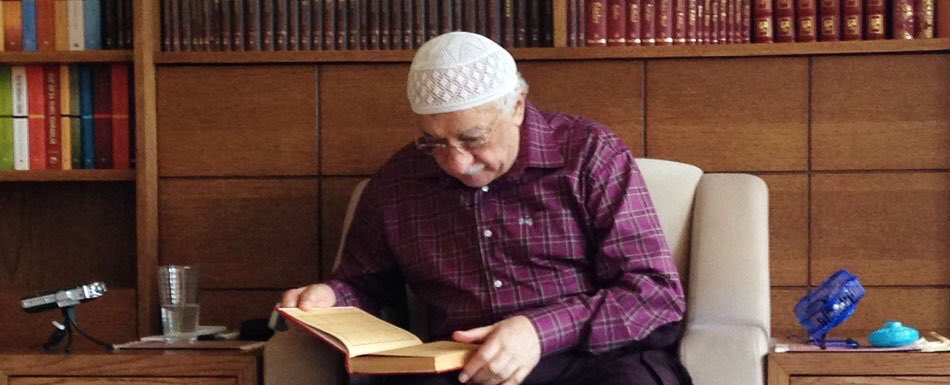 Gök yarılıp parça parça olsa da mümin asla ye’se düşmez ve zulüm karşısında eğilmez. #MüminceDuruş