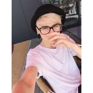 Hey. I'm new here so Rt for me?