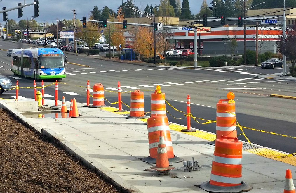 Everett Herald Business tweet media