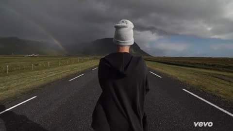 larabieliber's tweet photo. Em fim saiu mais é lindo meu👏👏👏😢❤😍
#IllShowYou https://t.co/cqadynw1Kg