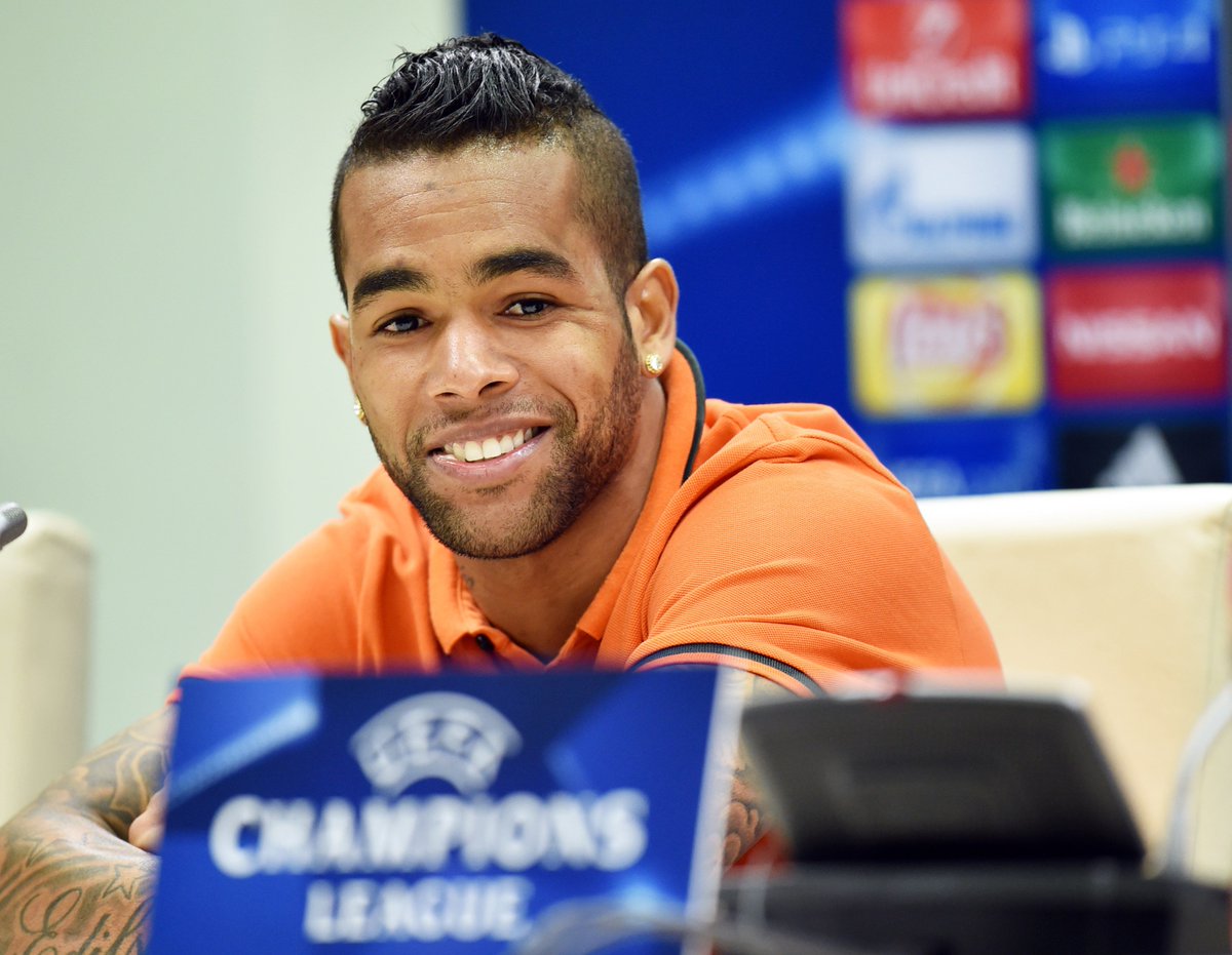 ChampionsLeague's tweet photo. Alex Teixeira has 18 goals in 12 league games for @FCShakhtar_eng this season! https://t.co/zsWjr6PzHp