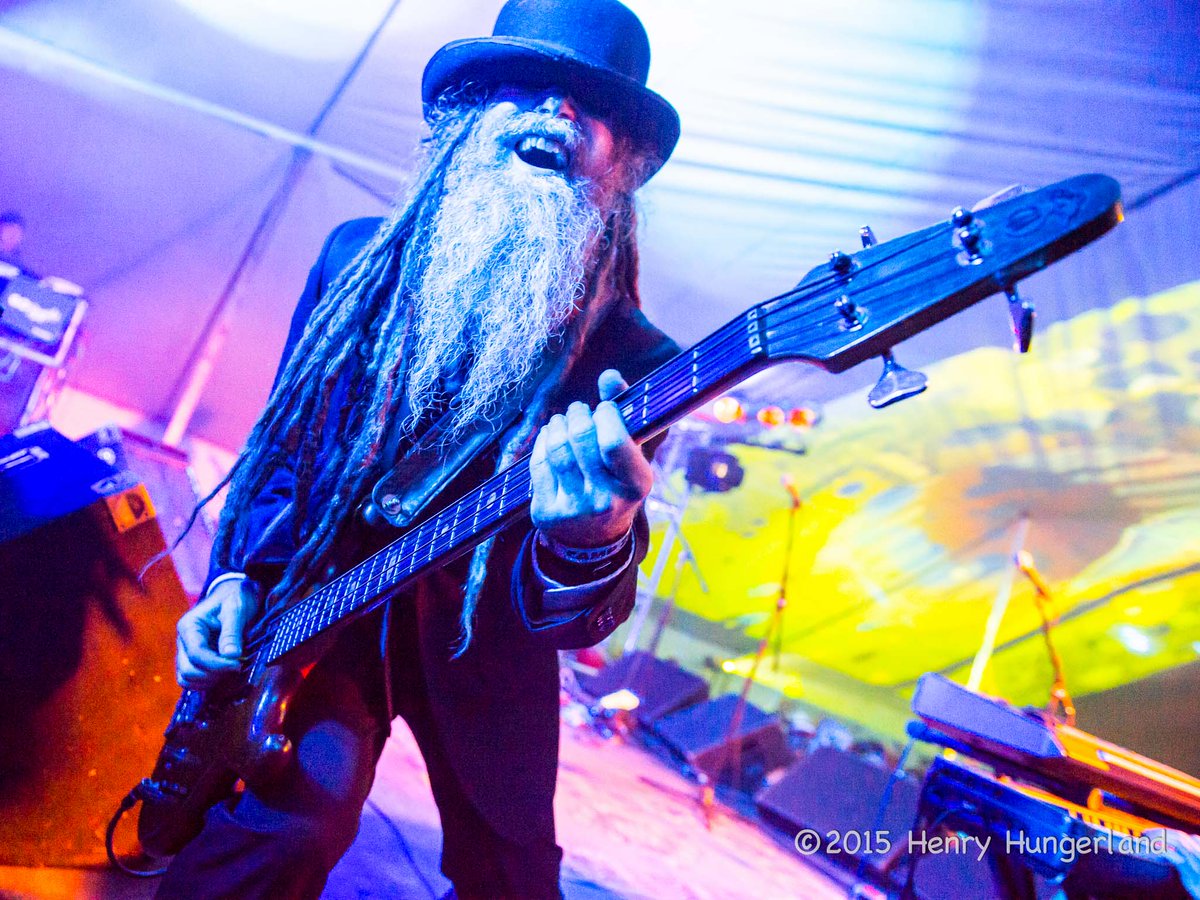 JimmyTebeau's tweet photo. Me rocking out at Spookstock 11 on Saturday night @_OzarkOutdoors in Leasburg, MO.
#jimmytebeau #spookstock https://t.co/zkG3DxDdCs