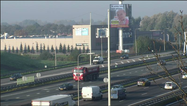 villajoep's tweet photo. met dank aan @FSC_IC indrukwekkend grote #geefleven reclame a.d. A12 van Mara* Steun @villajoep voor meer onderzoek https://t.co/u7O91e8cFp