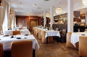 Beste Wijnkaart GaultMillau 2016: Wereldmuseum Restaurant dlvr.it/CdG57f