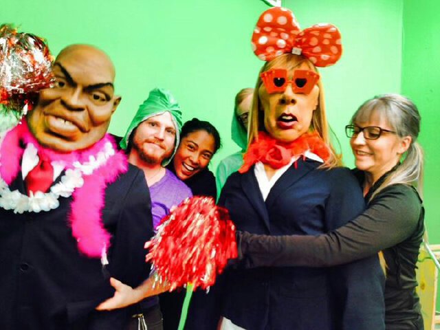 lanza_panza's tweet photo. Some puppeteering! https://t.co/YQdyk4hddF