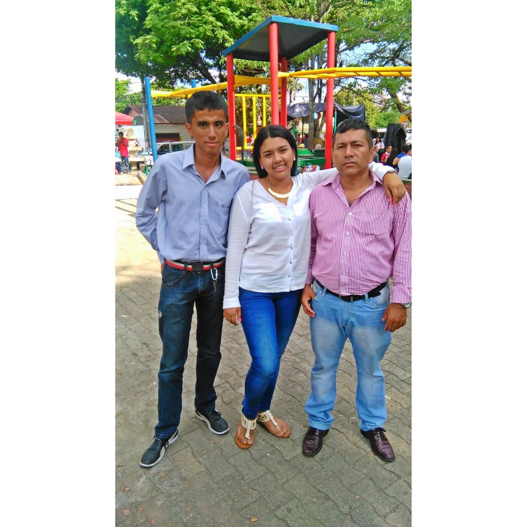 IngrihPalma's tweet photo. Como no amarlos si son todo para mi https://t.co/XEXMFGzwMo