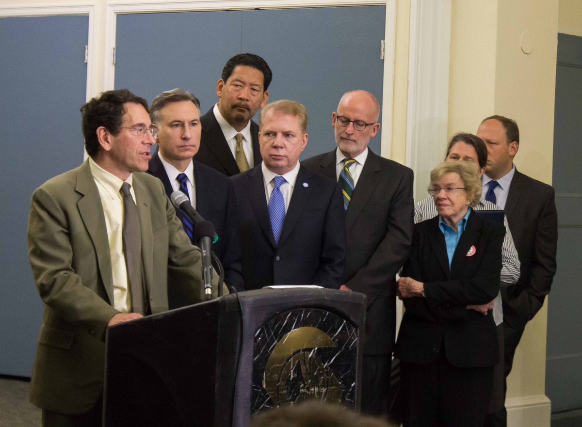 Jean_Godden's tweet photo. Today @MayorEdMurray, @SeattleCouncil announced $5M in response to Seattle homeless crisis. https://t.co/mouiblOfWK https://t.co/bfdCOMQKf6