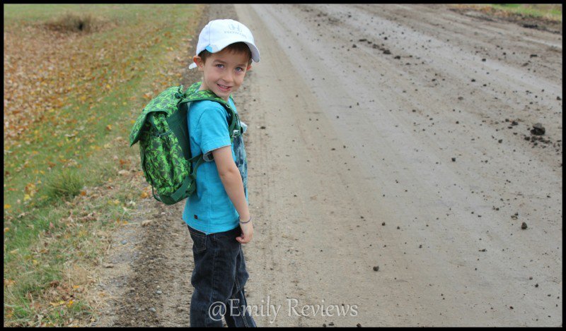 EmilyReviewsCom's tweet photo. Bixbee "Dino Camo" Kids Backpack  @bixbeebuzz #dinosaurbackpack #ad https://t.co/jLQ0GKSier https://t.co/O2O8m16UYp
