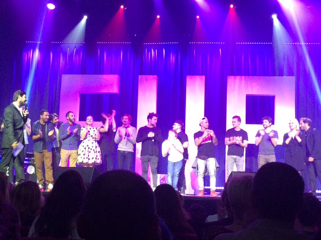 lesDDM's tweet photo. Soirée au Top @TheatreBobino avec @annesogirard @florentpeyreoff @tsamere @kevadamsss @kyank @verinaze https://t.co/pT9OaYu8Rd
