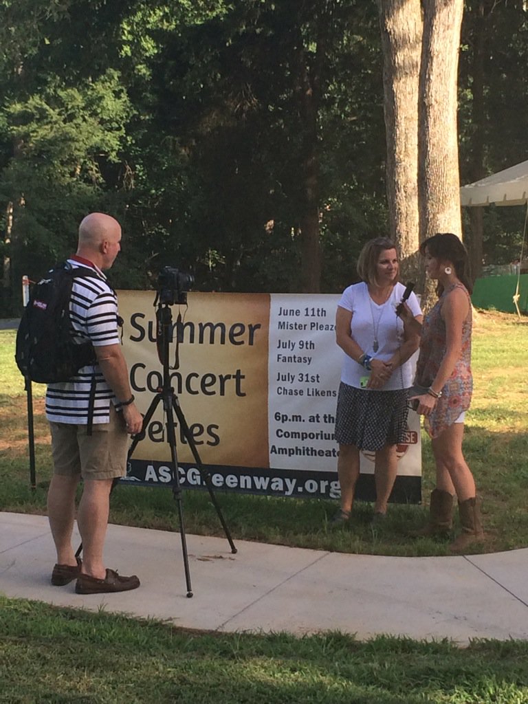 PattiMMercer's tweet photo. Goodbye to Summer on the Greenway!! Hello Fall! #CloseupFMTC #ASCGreenway #WRHI #PatriotsPoint #Local #SC #YEC https://t.co/SUmj1BKQgZ