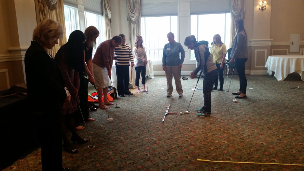 DaretoGolf's tweet photo. Bad weather we don't care, indoor putting lesson for our Dare Takers lunch #women #daretogolf #golf https://t.co/pWrBihMhWx