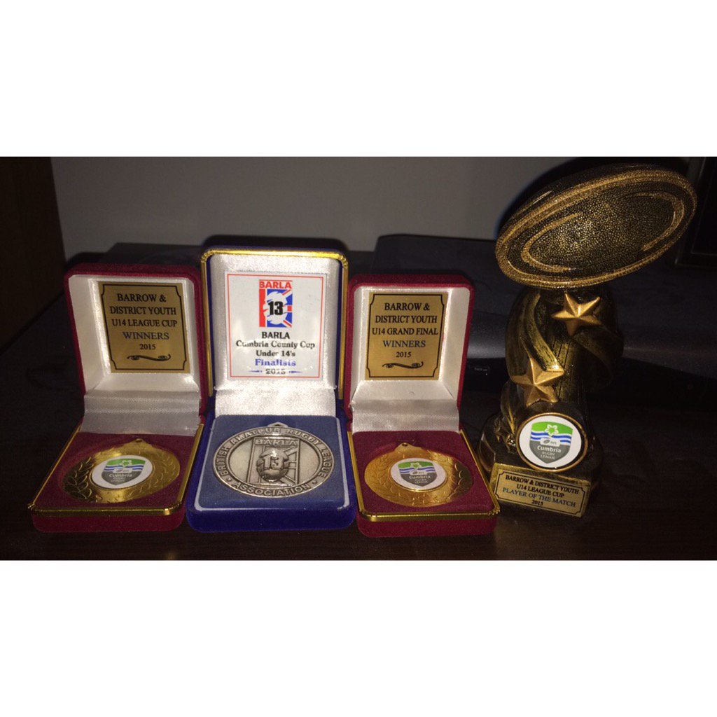 ZacMilby's tweet photo. Fair to say us dragons had a quality season🐉🏆🏆🏆 #Upthedragons https://t.co/fD2ZNrtknO