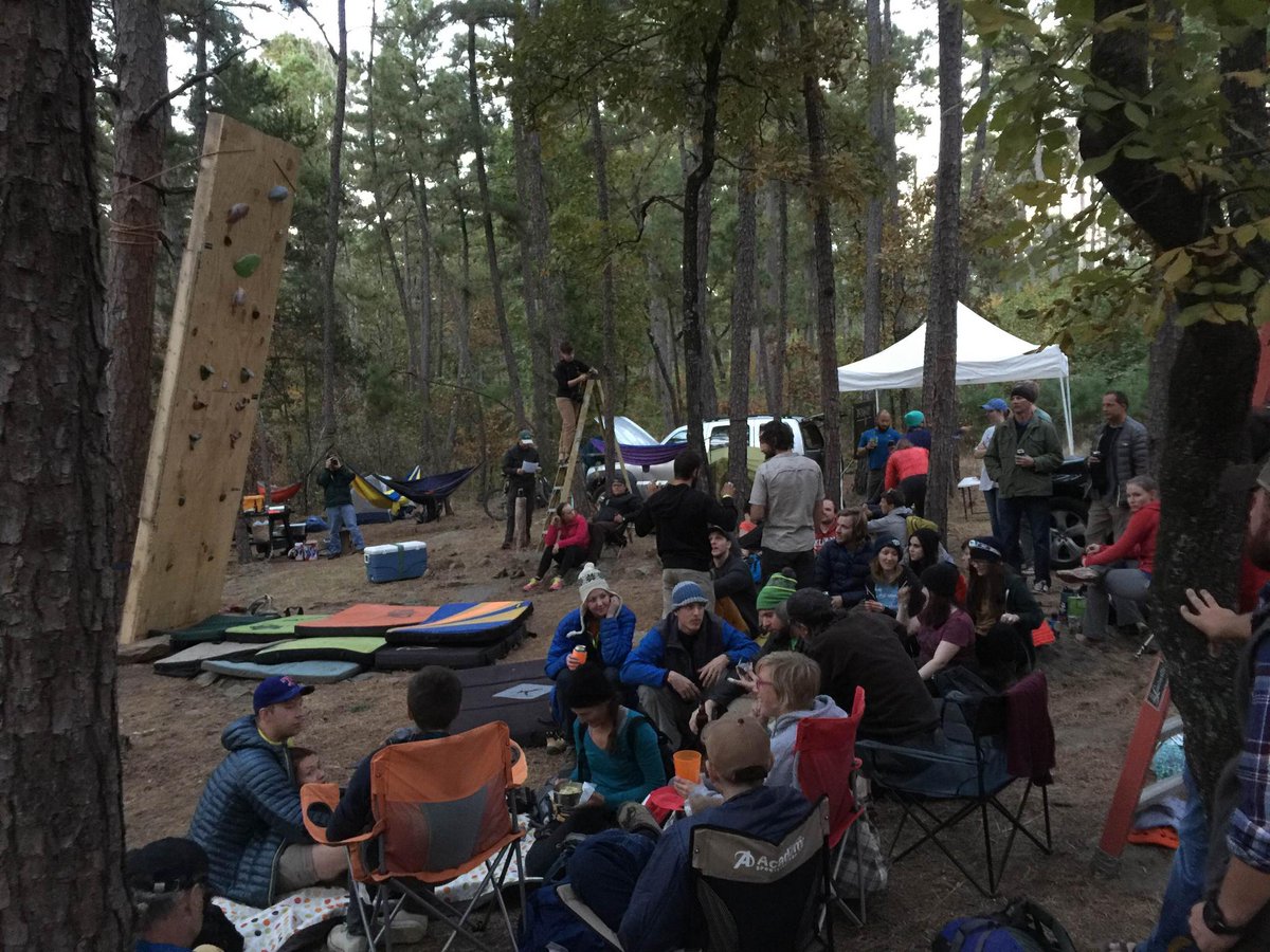 theoutdoore's tweet photo. Waiting to start the next climb // #theOE #theoutdoorexplorer #exploreverday #outdoors #explore #climbing https://t.co/fn0o22LBdW