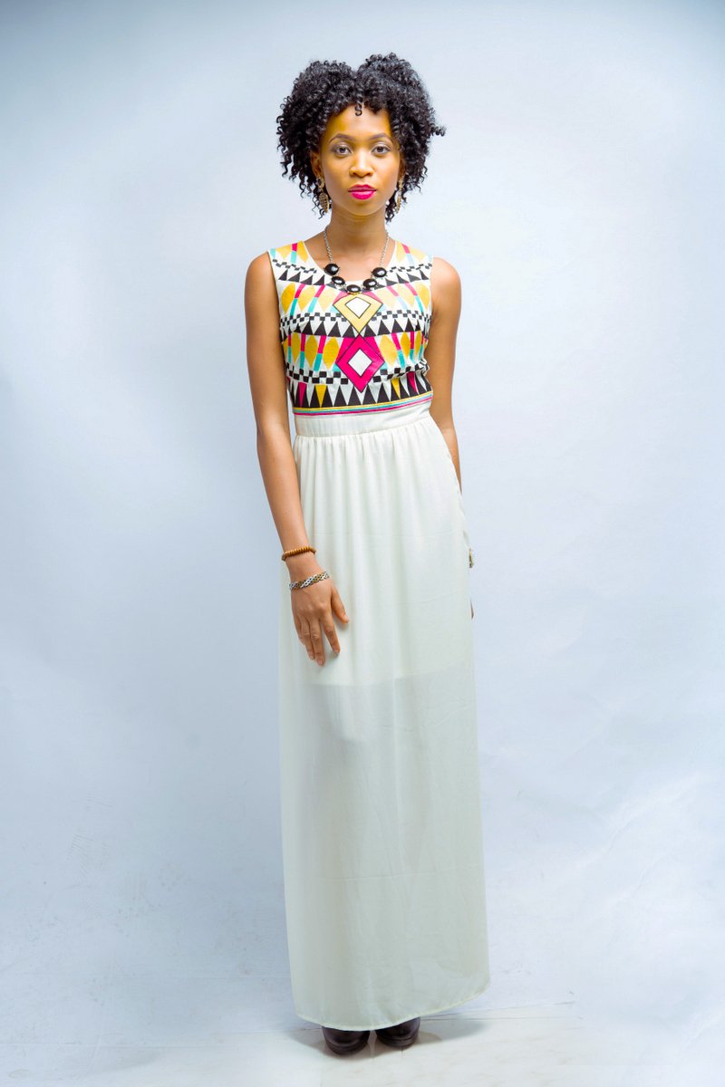 TiffsandMichs's tweet photo. CHIC LOOK https://t.co/5IsVYkHCDV