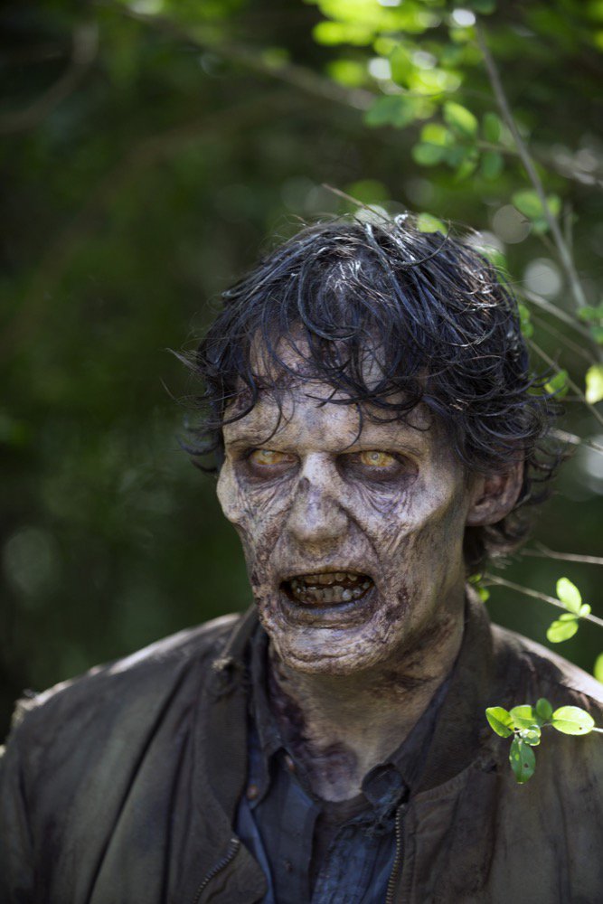 JillHarris69's tweet photo. #TWD #HeresNotHere #Episode604
Photos by #GenePageAMC https://t.co/ooNvcqnmhC