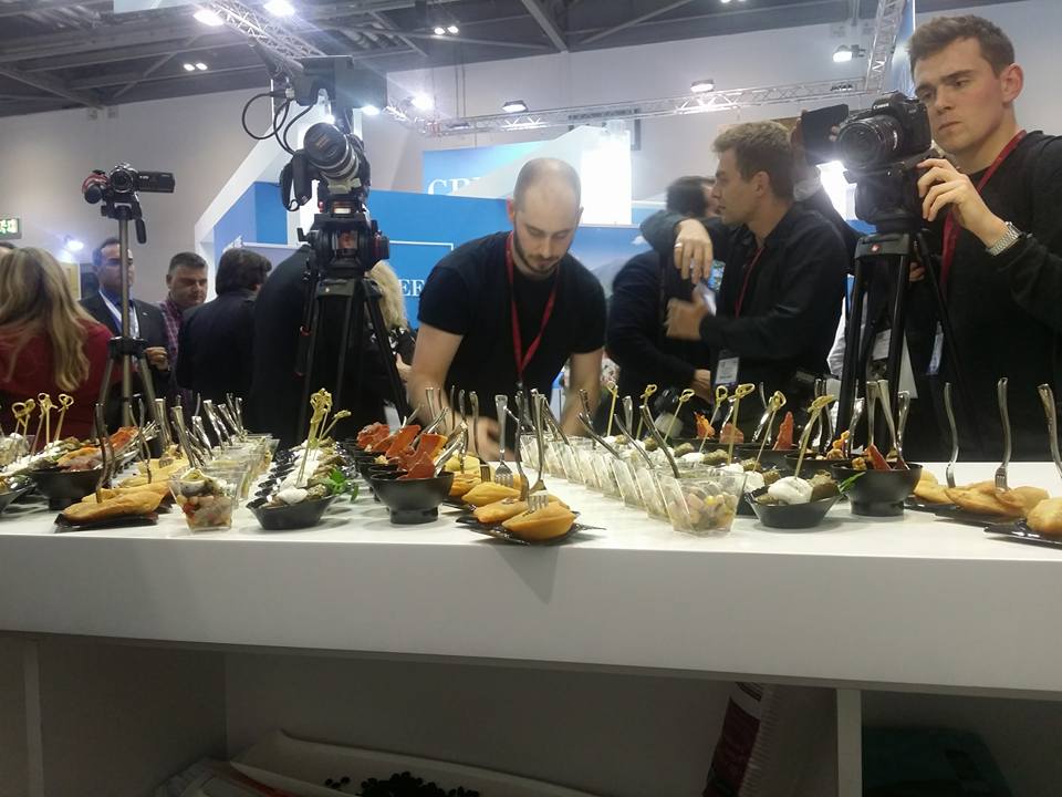 aldemar_resorts's tweet photo. Greece on a dish! Our top chefs fascinated the audience on the 2015 @WTM_London
#mediterranean #food #cuisine #WMT15 https://t.co/1qB16RkGfH