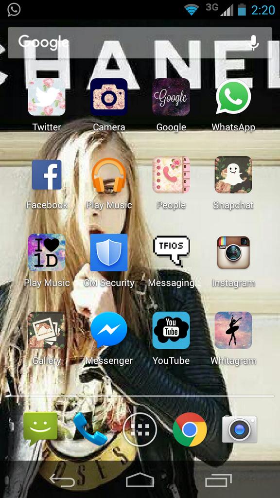 The most perfect wallpaper ever to exist. 😍 <a href="/Caradelevingne/">💙</a>