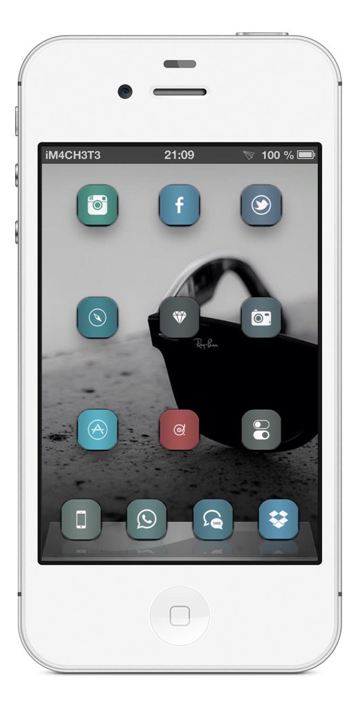iM4CH3T3's tweet photo. @iM4CH3T3 old school jailbreak meets new fresh theme by @KiksRocks
#SimpleiOS on 6.1.3 !!!
👉@Anemone_iOS👈 Magic 👌👌👌 https://t.co/dcO1b0XE8N
