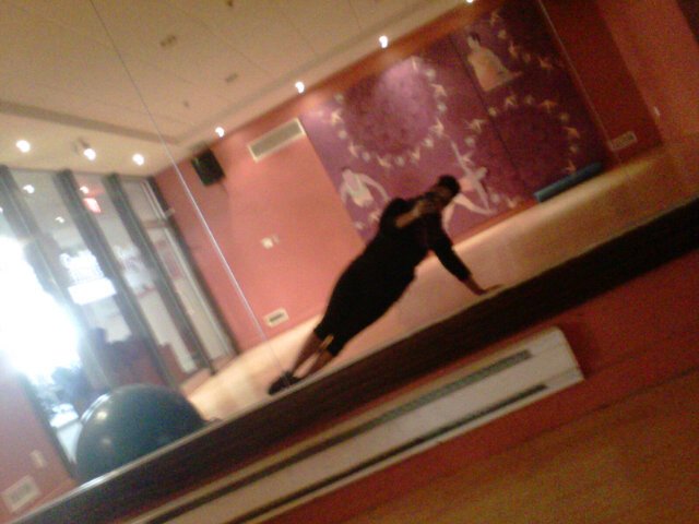 MsSteffy's tweet photo. This is what I do. #plankFLOW #workoutFLOW #cardioFLOW #weightsFLOW #sweatFLOW #womenwhoPLANK #beachbodyFLOW #BLISS https://t.co/faJAIqT8ni