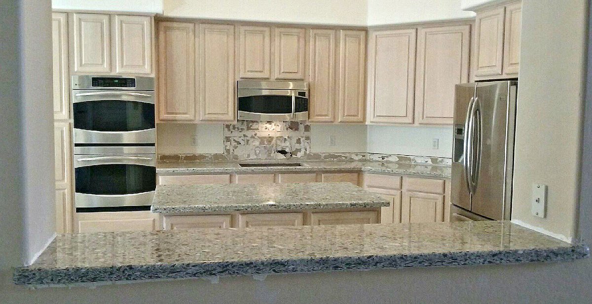 Cascade White Quartz remodel in Cave Creek, AZ
granitecountertopsphx.com