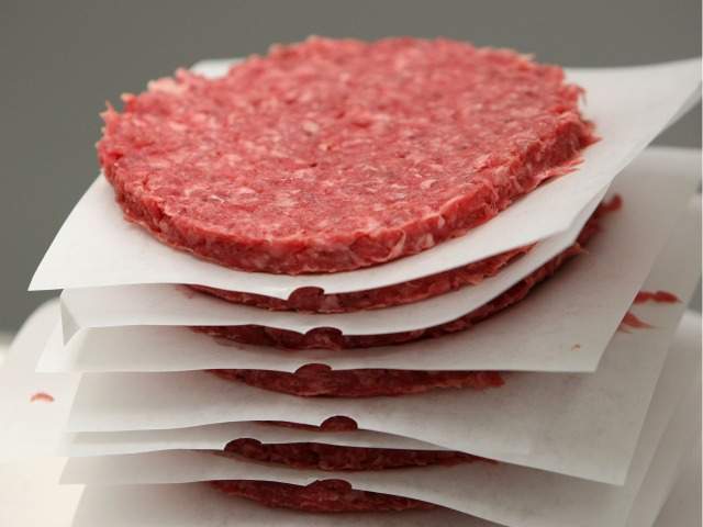 tampabay28's tweet photo. RECALL ALERT: 167,400 pounds of ground beef recalled: https://t.co/L0h7rRH6mV PLEASE RT https://t.co/T8KqRTb2WW